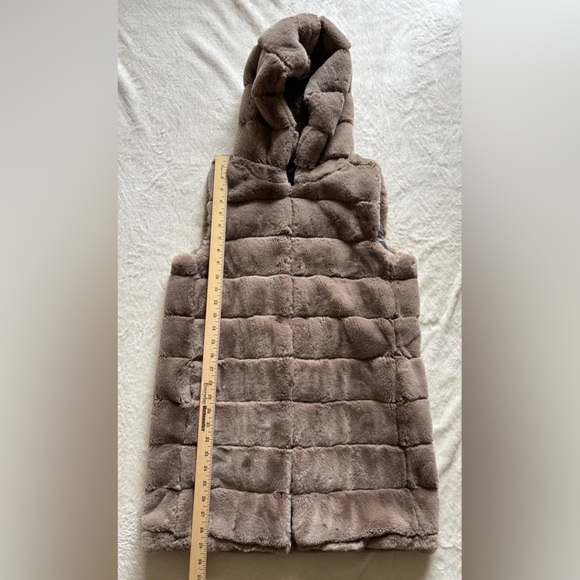 Rachel Zoe Teddy Jacket - Tan Size S Sleeveless Faux Fur - Picture 5 of 8